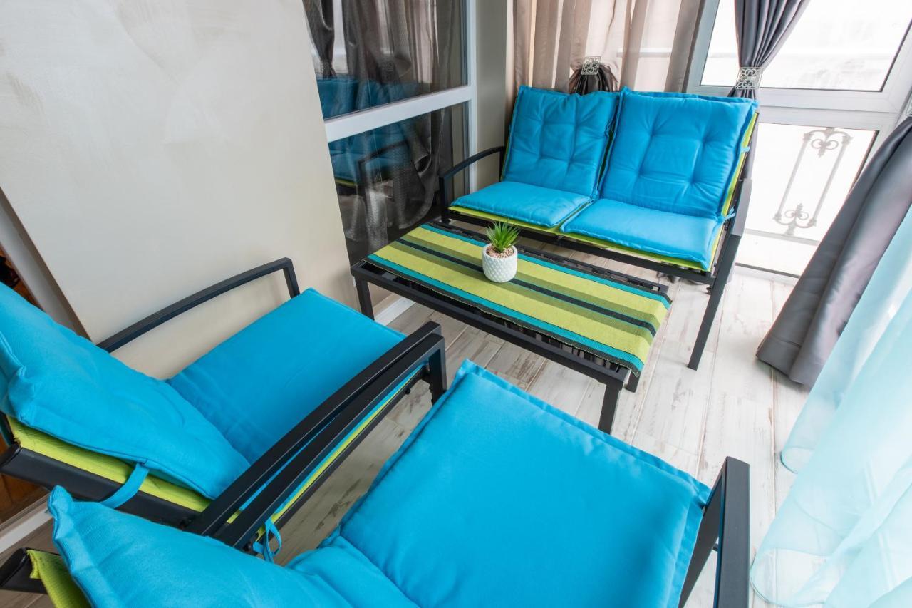 Blue тerrace Center Apartment *